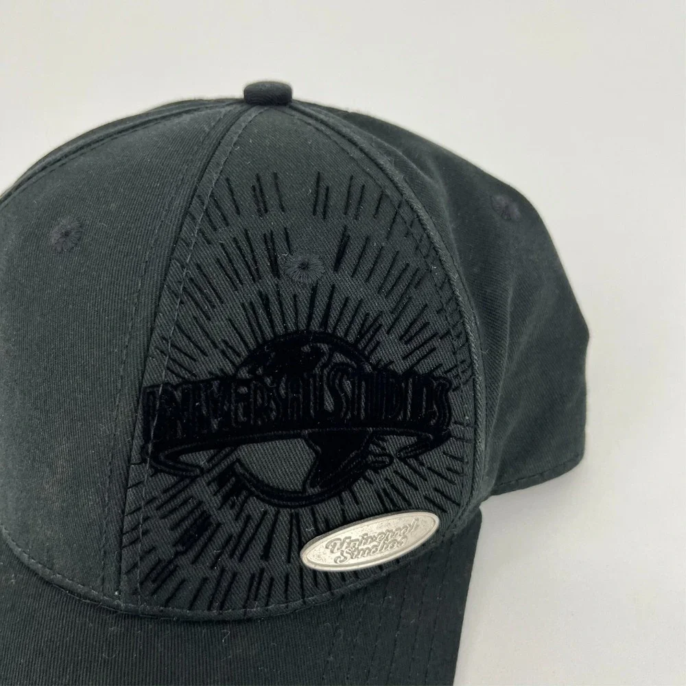 Universal Studios Mens Black Embroidered Logo Adjustable Baseball Cap Hat